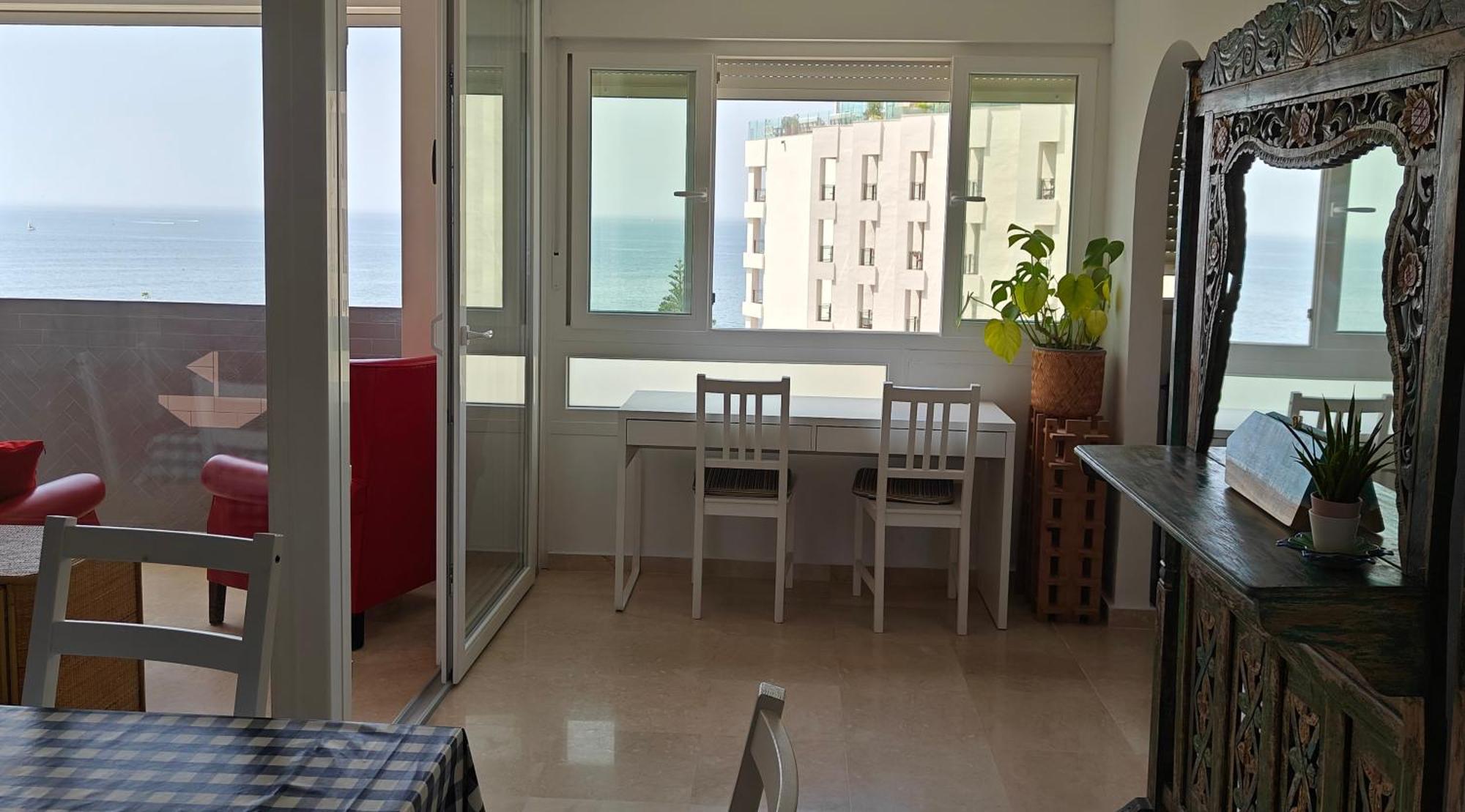 Marbella Centre Beachfront & Pool Екстер'єр фото